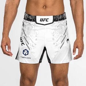 UFC Adrenaline by Venum Shorts de combat pour Hommes Authentic Fight Night / Coupe courte / Blanc / Medium